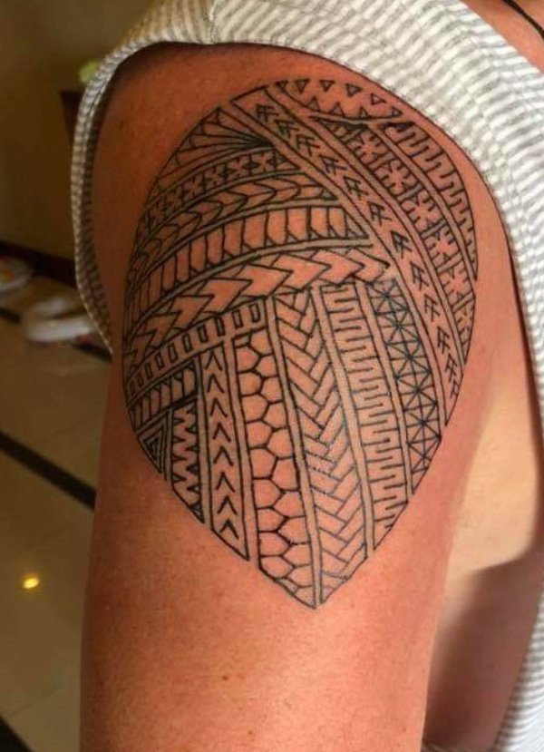 Barry - Fijian style tattoo photo