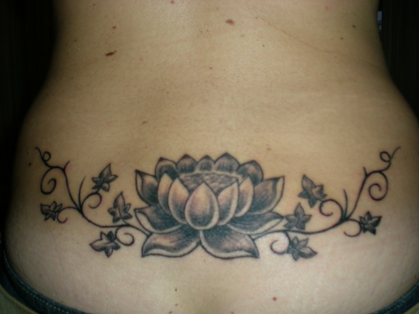 Cri - Lotus and ivy tattoo