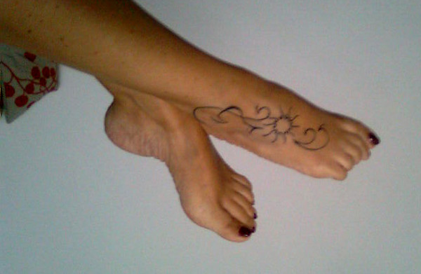 Giorgia - Sun waves tattoo