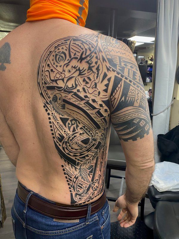 Jon - Dragon & koi tattoo