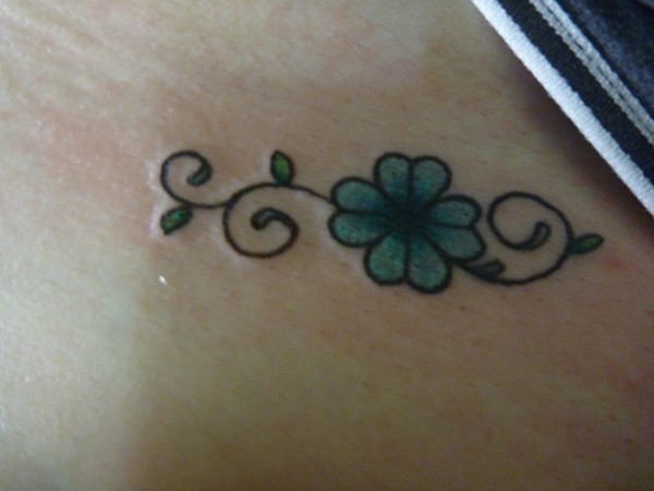 Kyla - 4 leaf clover tattoo