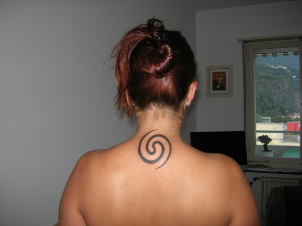 Melanie - Double spiral tattoo