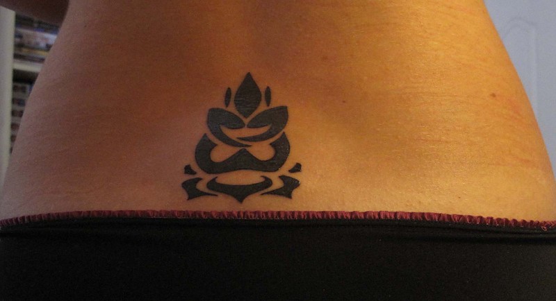 Pamela - Buddha on lotus tattoo