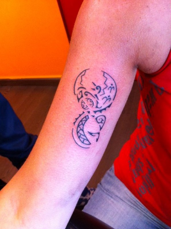 Sofie - Phoenix twist tattoo